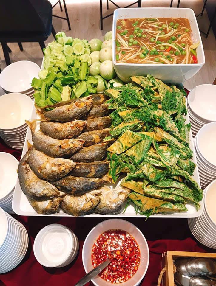 อาหารไทยสำหรับจัดเลี้ยง